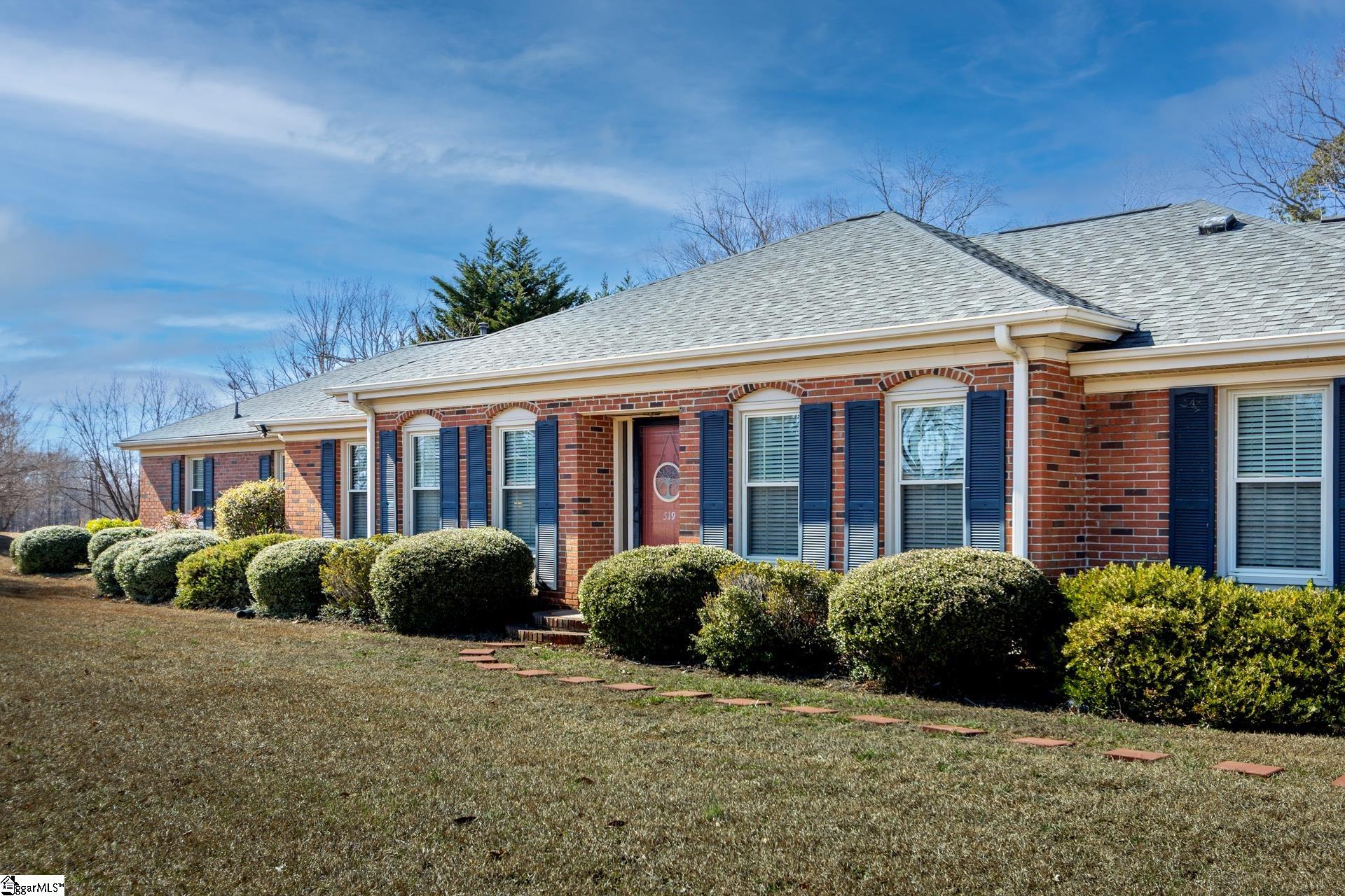 519 Spring Road Laurens, SC 29360 - Photo 7 of 49 Gallery Image 7