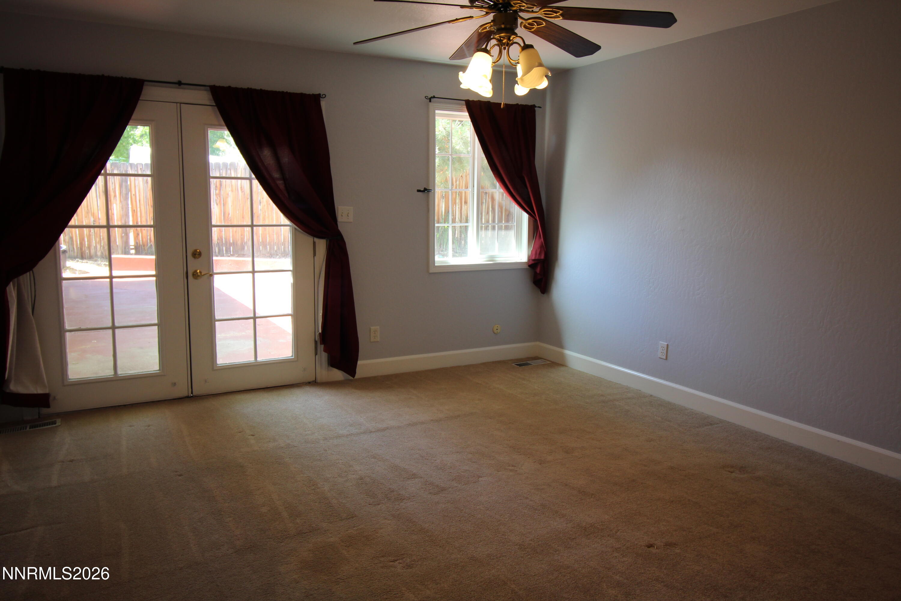 120 Andrew Lane Reno, NV 89521 - Photo 21 of 59 Primary Bedroom