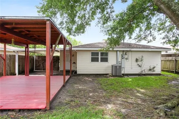 $1,800 | 505 Vassar Court, Kenner, LA 70065