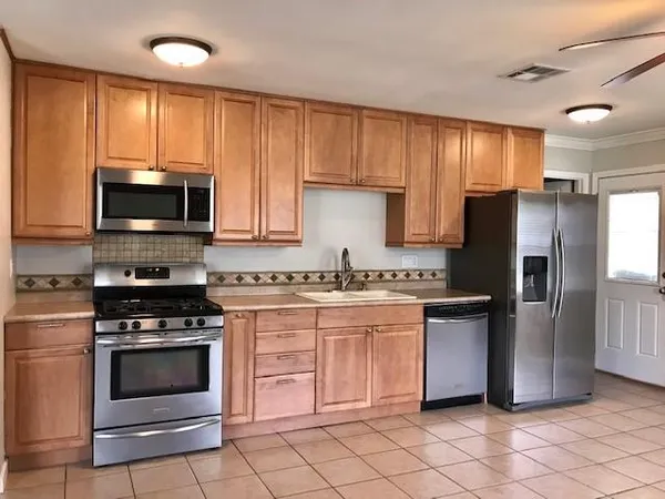 $1,800 | 505 Vassar Court, Kenner, LA 70065
