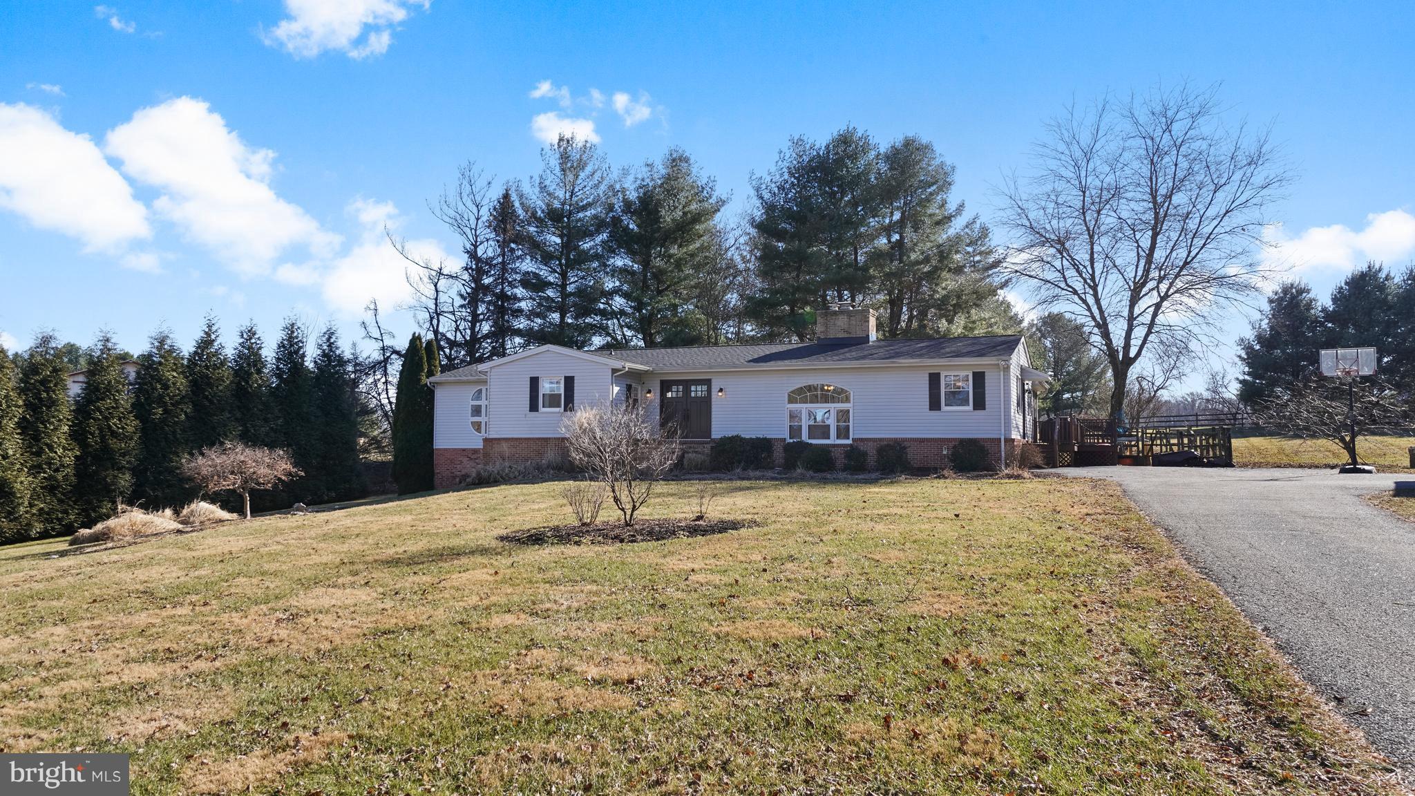 14931 Old York Road Phoenix, MD 21131 - Photo 24 of 25 Exterior (Front)