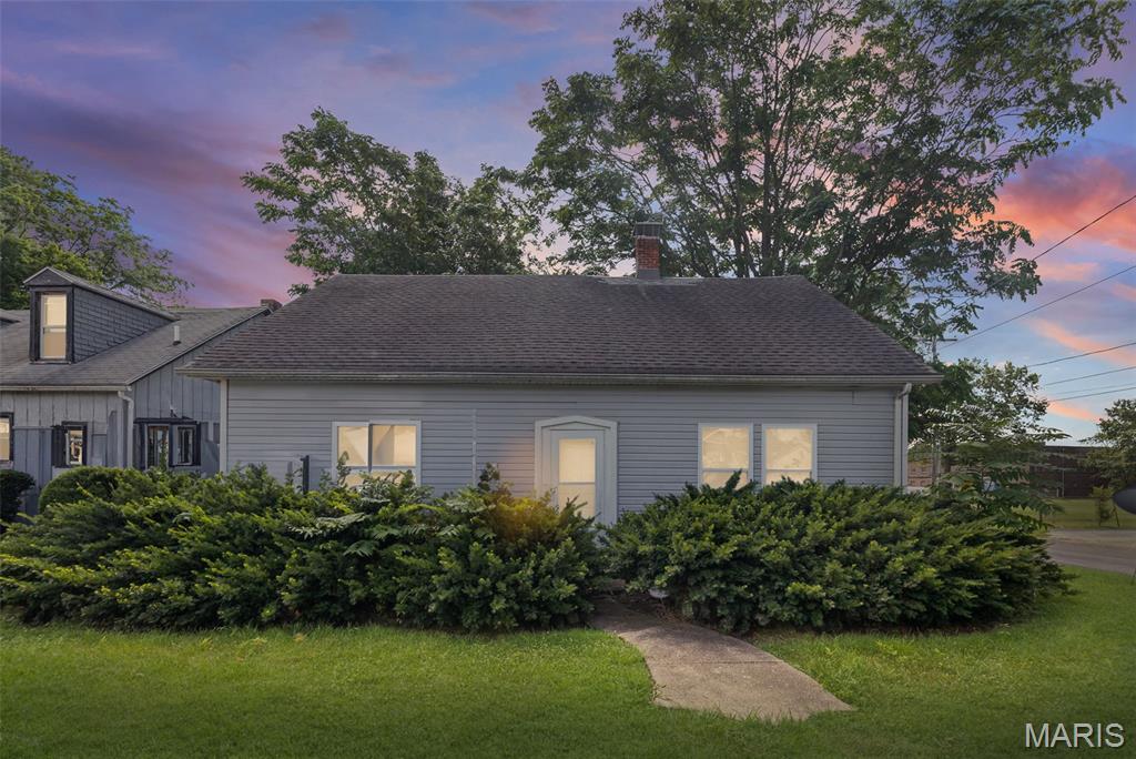 1000 Scheel Street Belleville, IL 62221 - Photo 1 of 24 Gallery Image 1