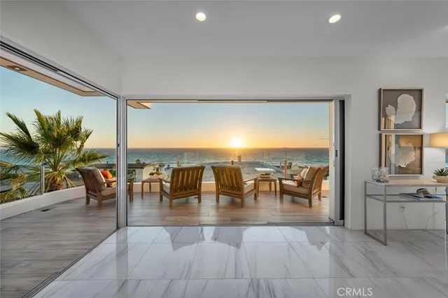 $7,450,000 | 3601 Bayview Drive, Manhattan Beach, CA 90266