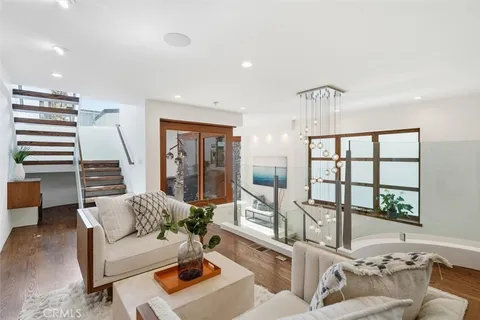 $7,450,000 | 3601 Bayview Drive, Manhattan Beach, CA 90266