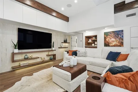 $7,450,000 | 3601 Bayview Drive, Manhattan Beach, CA 90266
