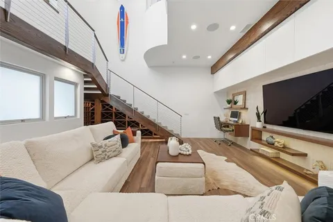 $7,450,000 | 3601 Bayview Drive, Manhattan Beach, CA 90266