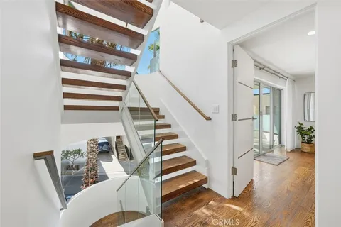 $7,450,000 | 3601 Bayview Drive, Manhattan Beach, CA 90266