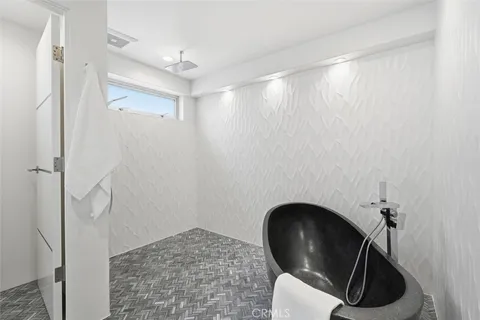 $7,450,000 | 3601 Bayview Drive, Manhattan Beach, CA 90266