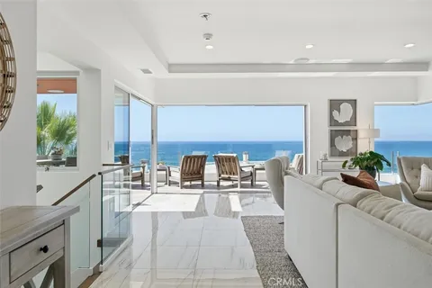 $7,450,000 | 3601 Bayview Drive, Manhattan Beach, CA 90266