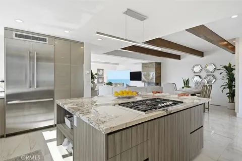 $7,450,000 | 3601 Bayview Drive, Manhattan Beach, CA 90266