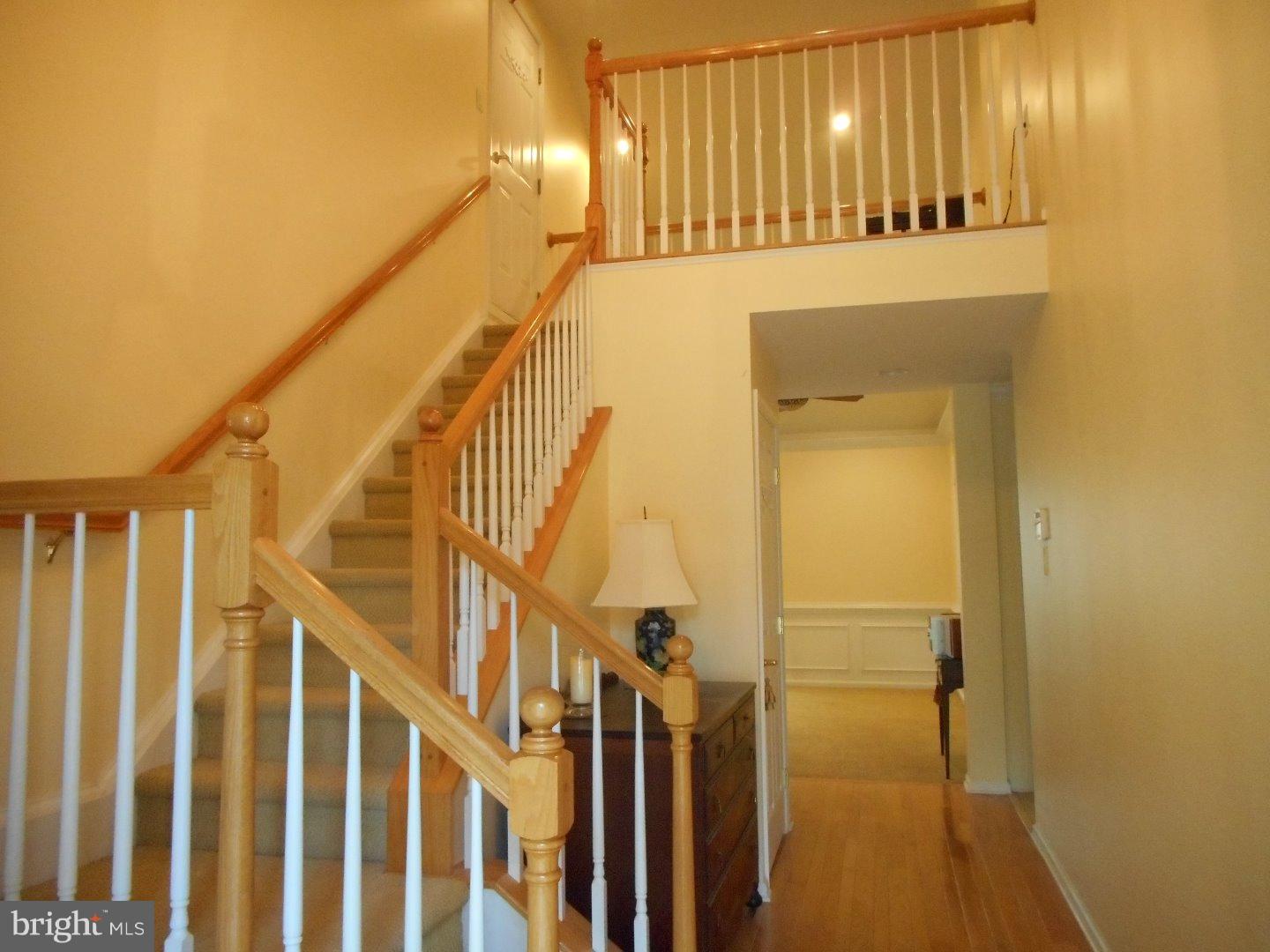 601 Hulnick Road Coatesville, PA 19320 - Photo 3 of 19 Foyer