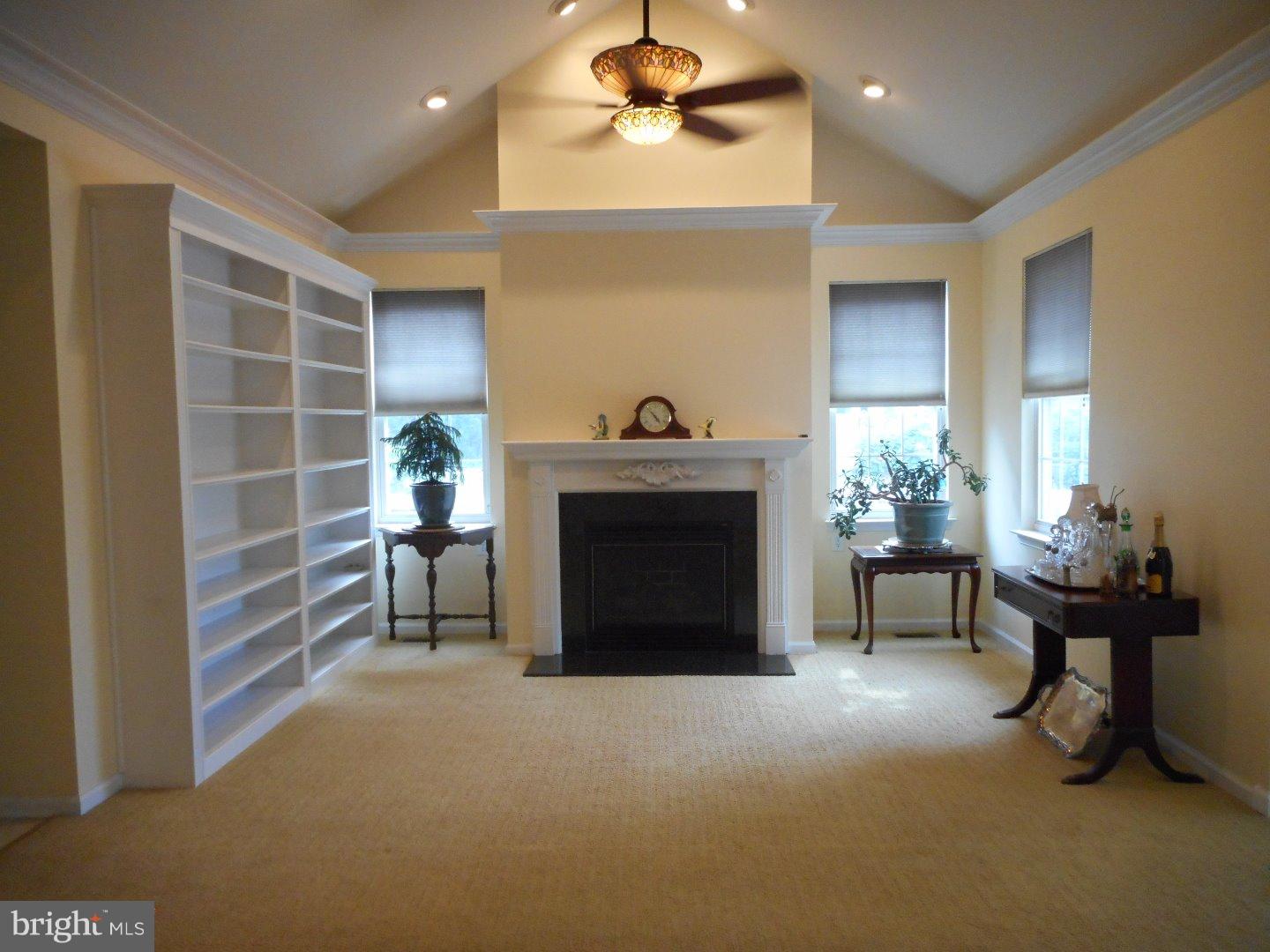 601 Hulnick Road Coatesville, PA 19320 - Photo 7 of 19 Great Room