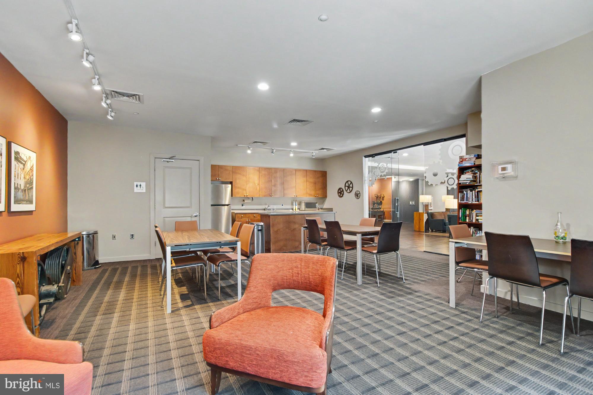 2007 Clipper Park Road, Unit 314 Baltimore, MD 21211 - Photo 36 of 41
