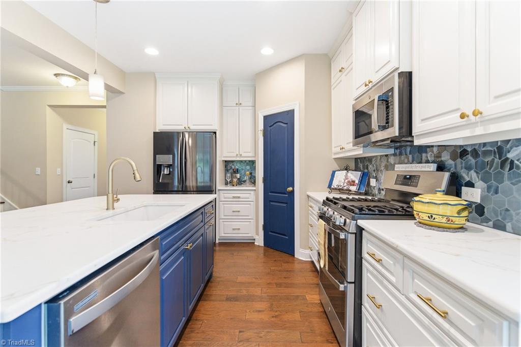 959 Longleaf Pine Place Mebane, NC 27302 - Photo 20 of 47 Kitchen 5