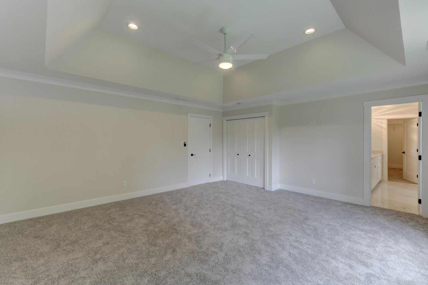 8147 Castle Drive Munster, IN 46321 - Photo 18 of 37