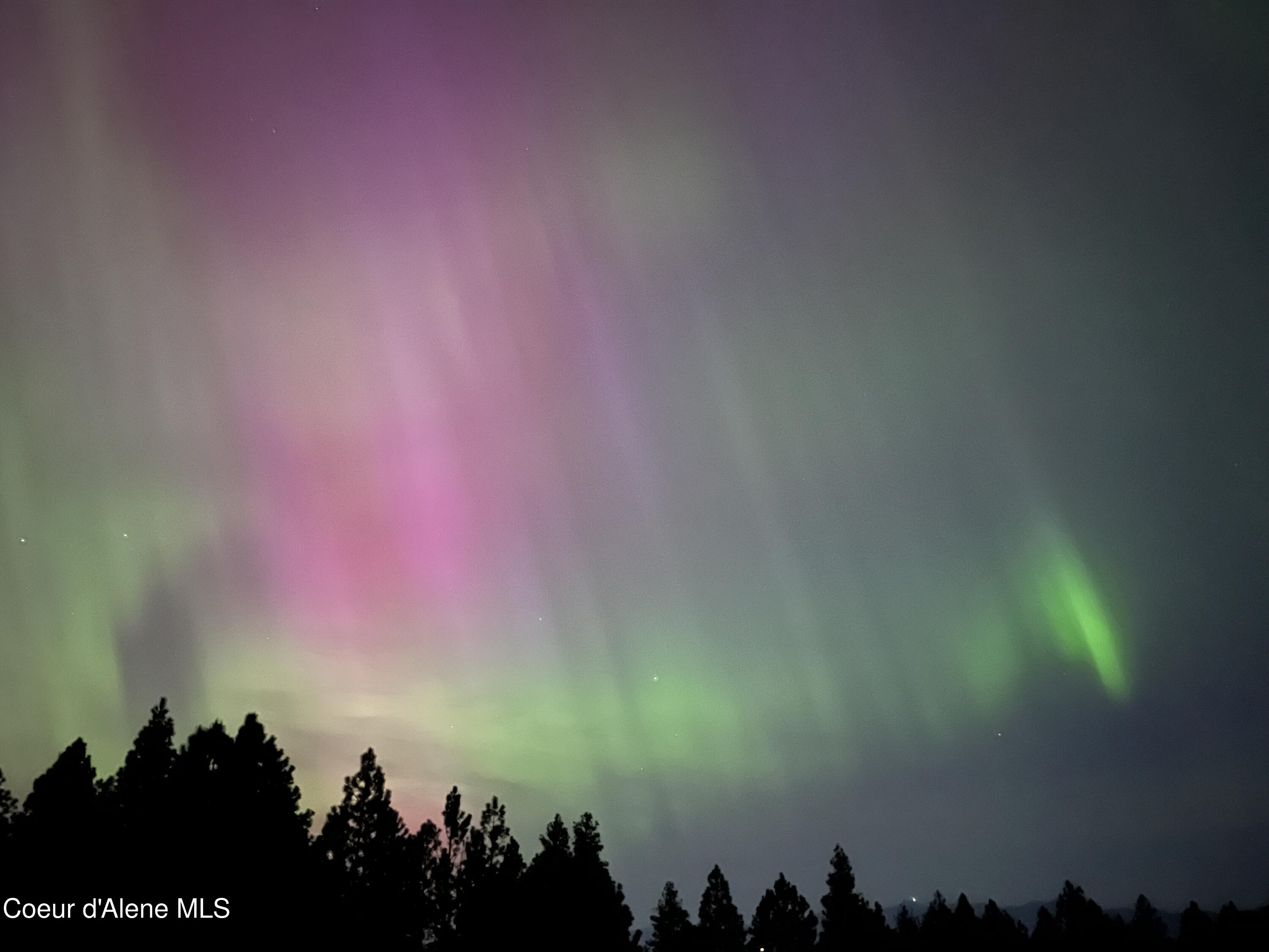 3018 South Signal Point Road Post Falls, ID 83854 - Photo 104 of 117 Aurora borealis