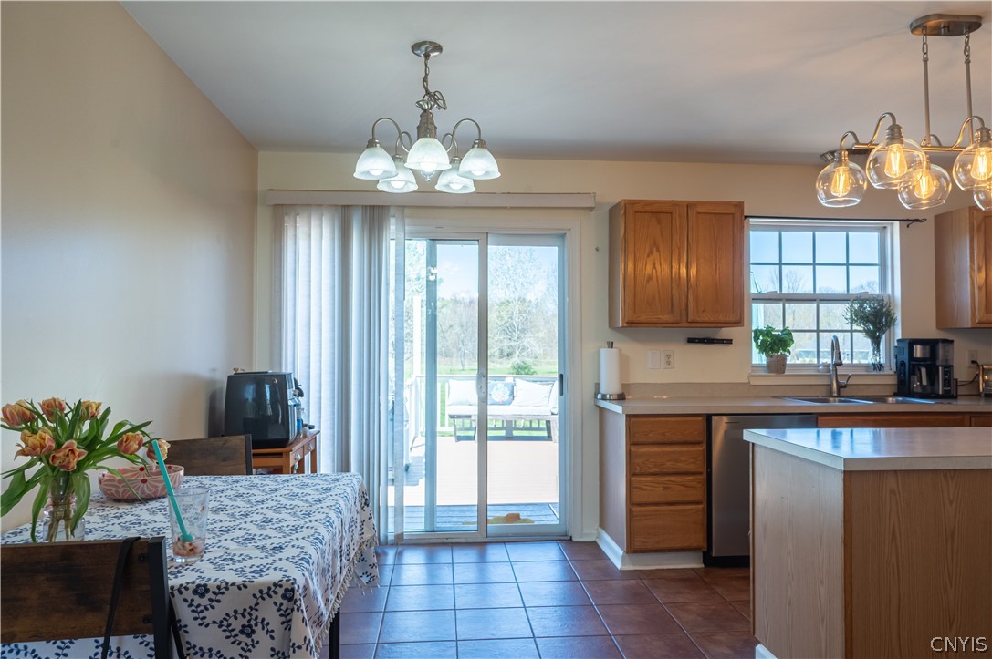 8891 Oneida Valley Road Canastota, NY 13032 - Photo 14 of 40