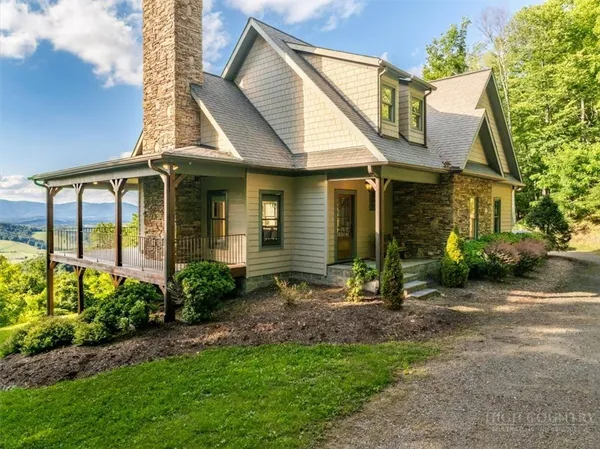 $949,000 | 263 Running Bear Lane, Sparta, NC 28675