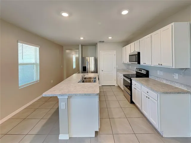 $2,379 | Undisclosed Address, Sanford, FL 32771