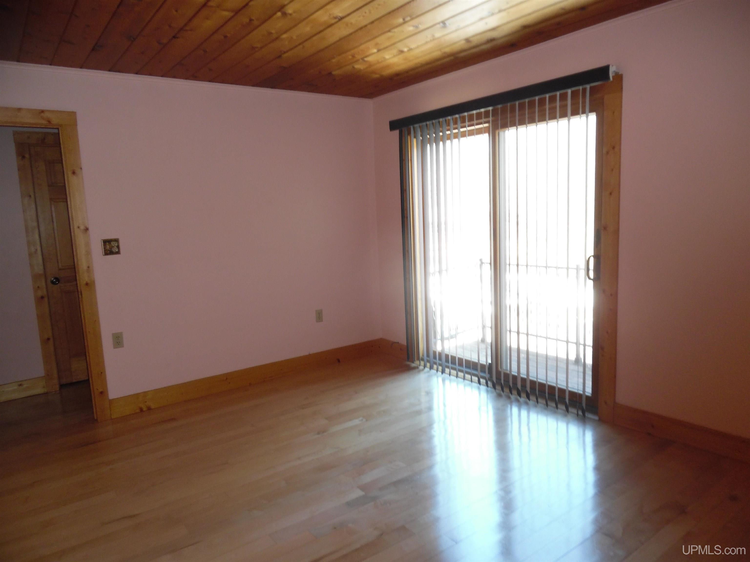 21781 Peepsock Road Houghton, MI 49931 - Photo 5 of 35