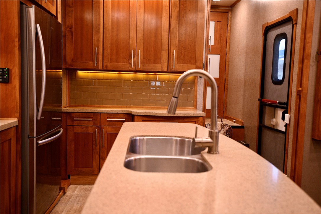 443 Kinston Loop Drive Westminster, SC 29693 - Photo 4 of 22