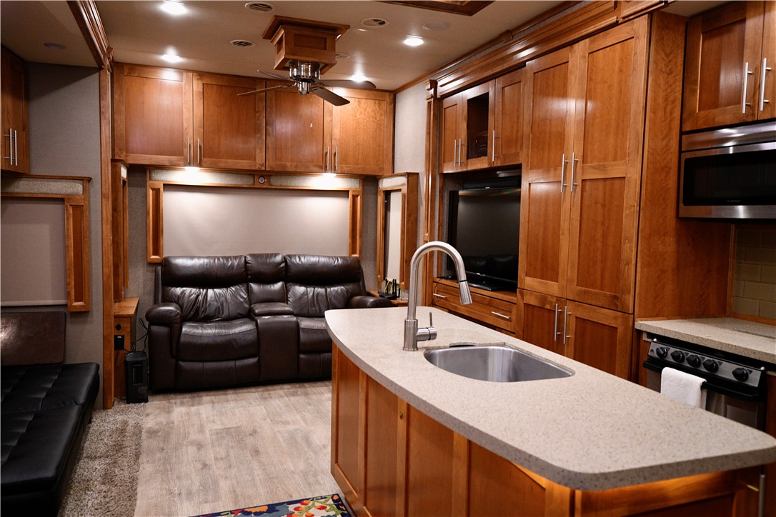 443 Kinston Loop Drive Westminster, SC 29693 - Photo 5 of 22