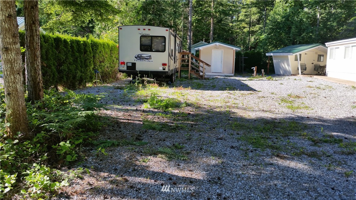 125 Drial Loop Maple Falls, WA 98266 - Photo 1 of 1 Gallery Image 1