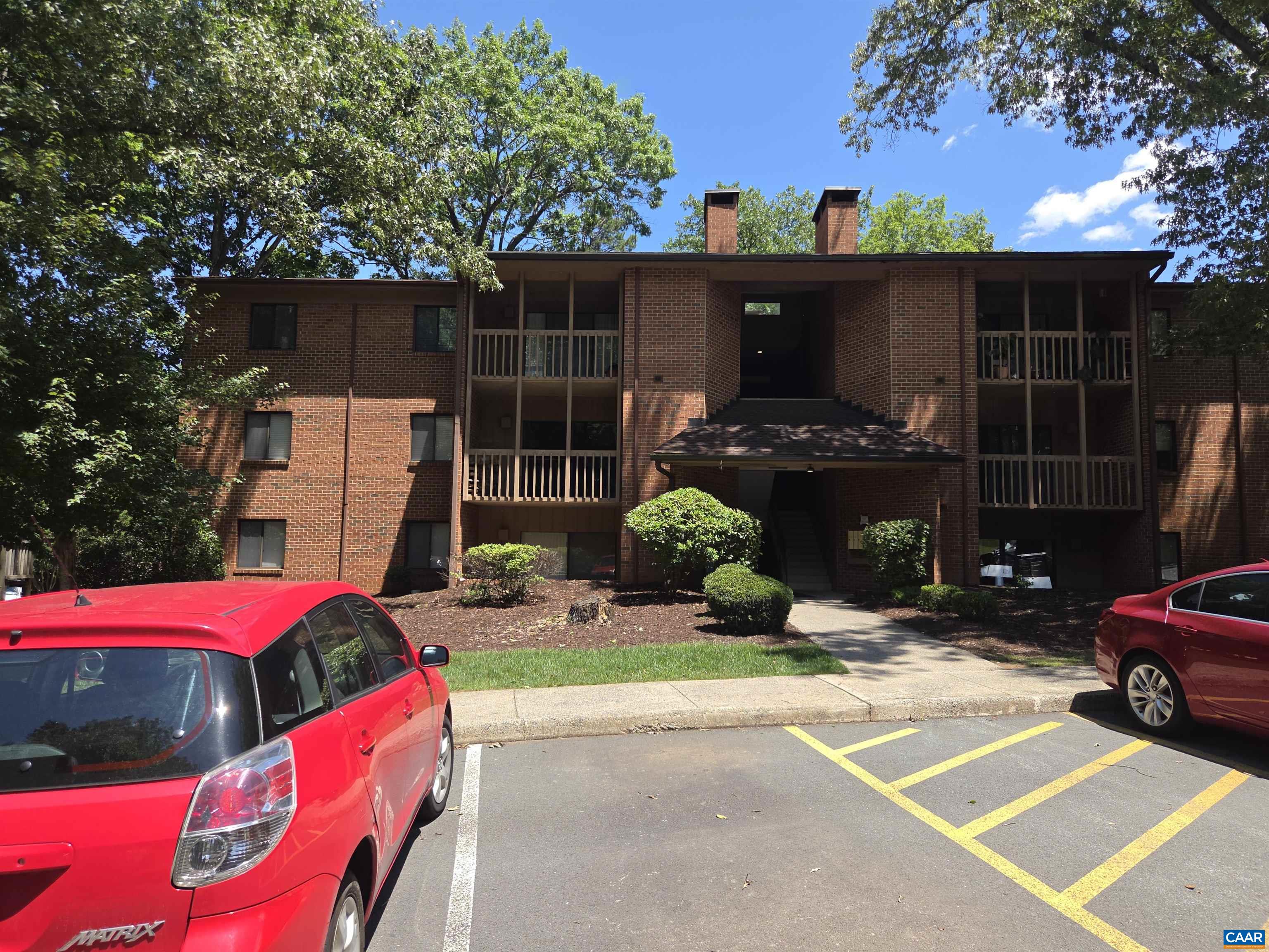 103 Turtle Creek Road, Unit 3 Charlottesville, VA 22901 - Photo 1 of 17