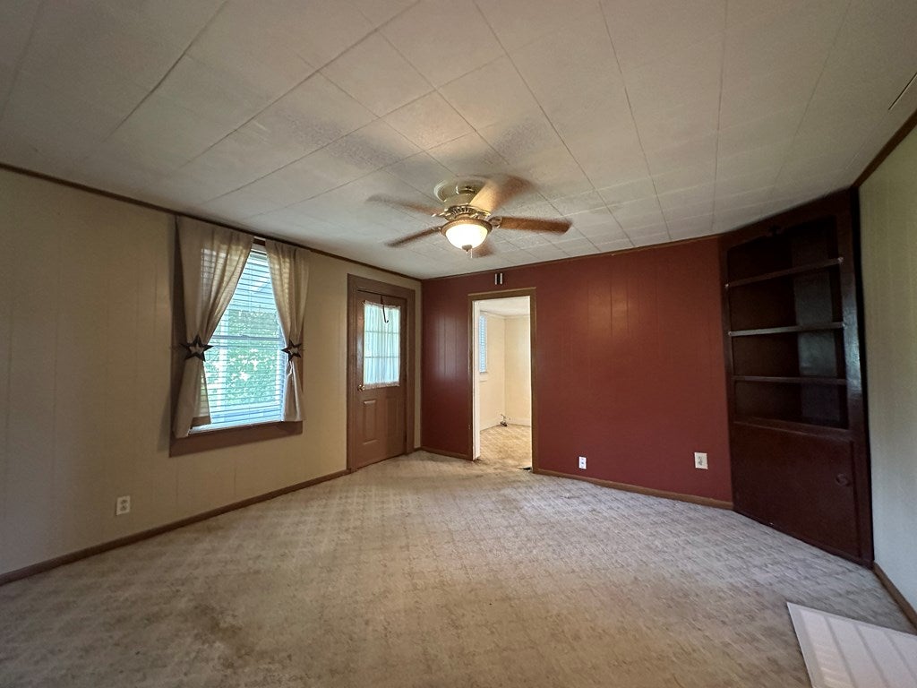 2825 West Ridge Road Wytheville, VA 24382 - Photo 7 of 23 Gallery Image 7