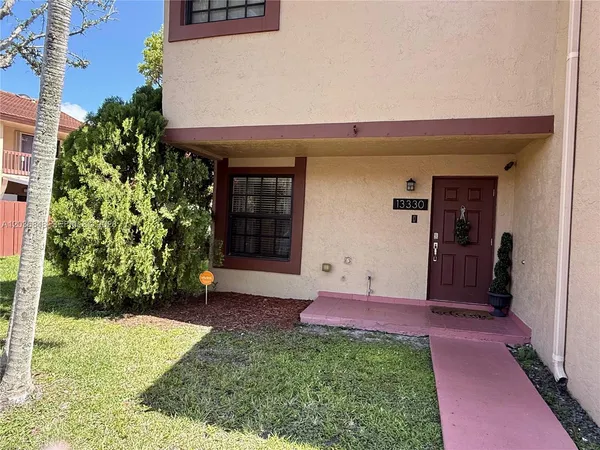 $2,800 | 13330 Southwest 59th Terrace, Miami, FL 33183