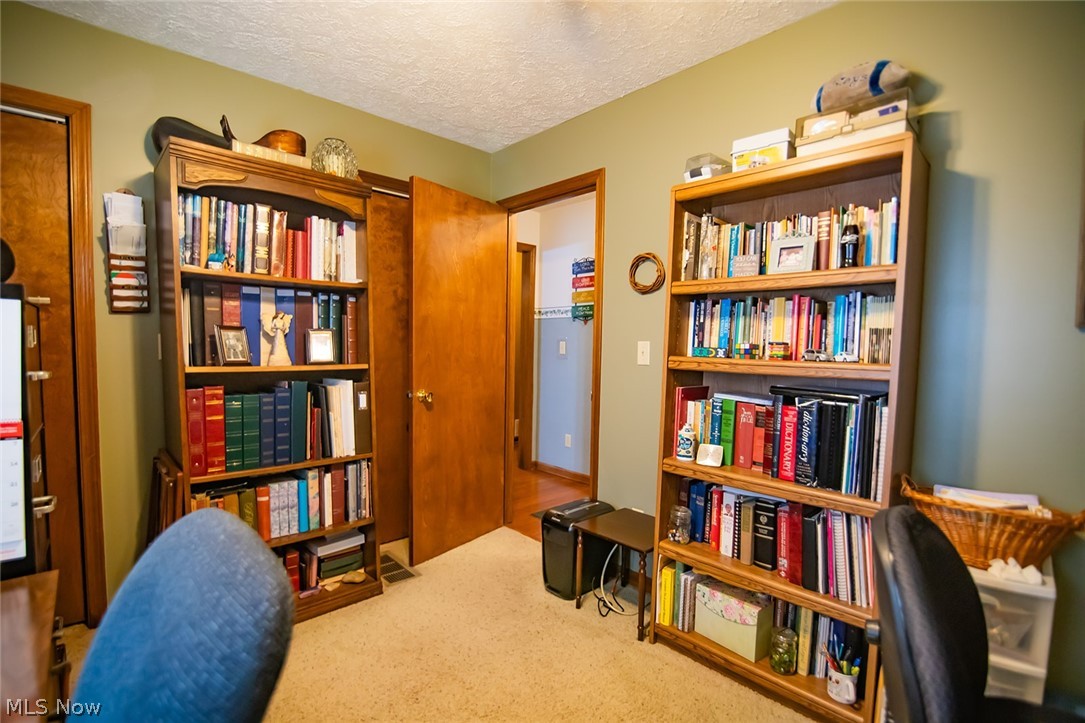 808 28th Street Vienna, WV 26105 - Photo 43 of 47