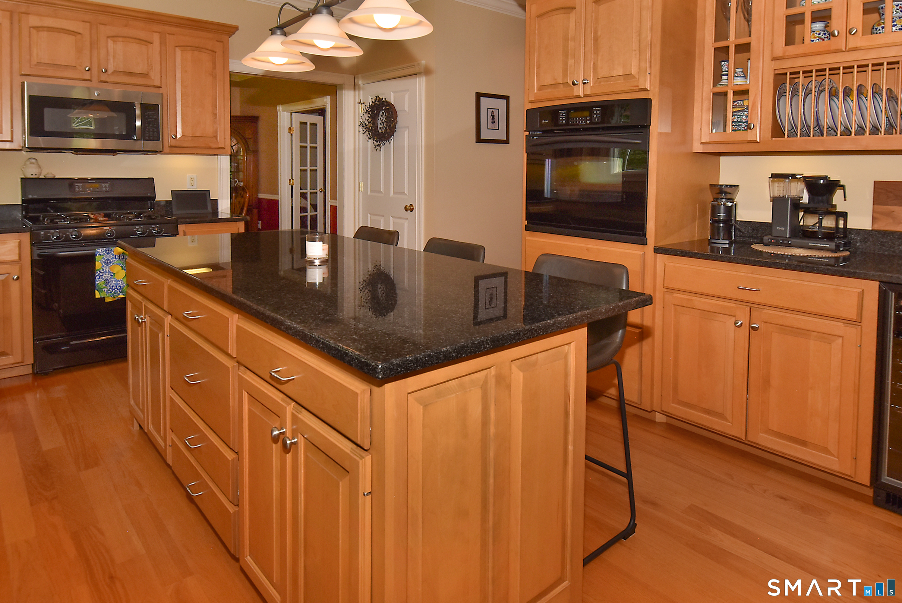 85 School Road Bolton, CT 06043 - Photo 8 of 39 Gallery Image 8
