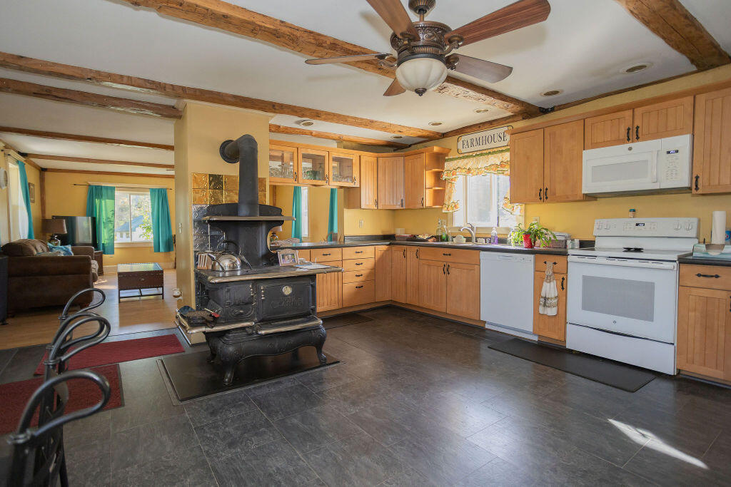 166 Franklin Road Jay, ME 04239 - Photo 10 of 55 taylor-kaminsky-photo-17
