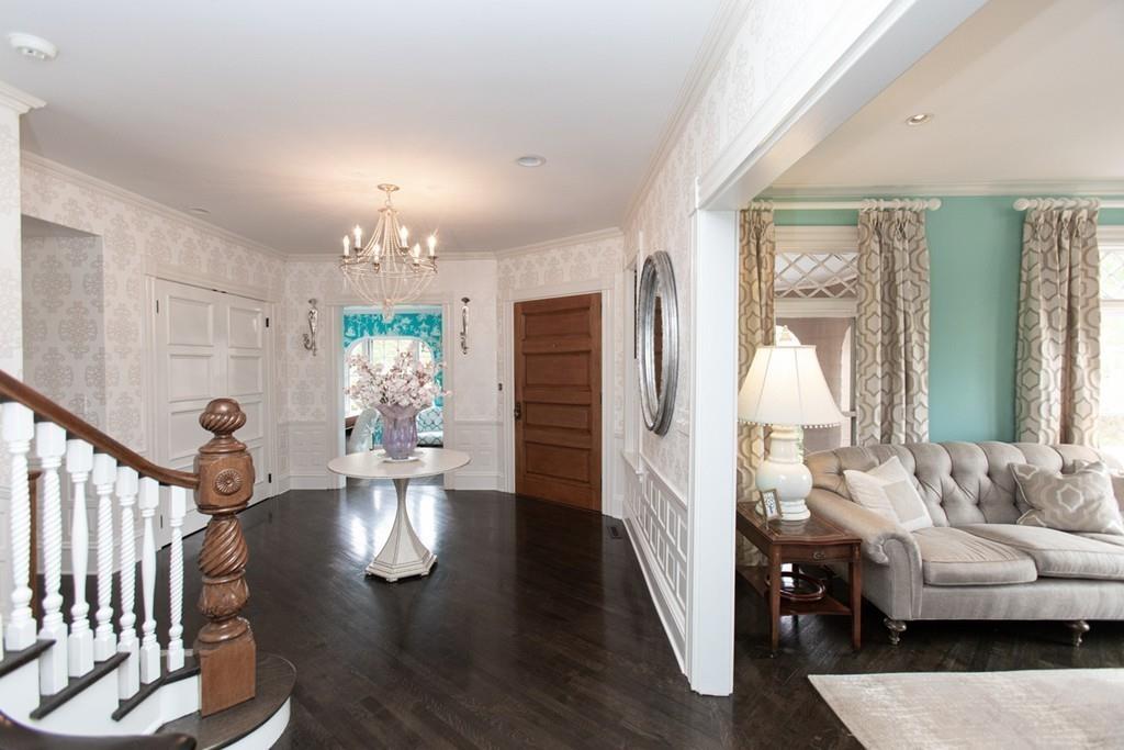 31 Brook Street Wellesley, MA 02482 - Photo 4 of 30