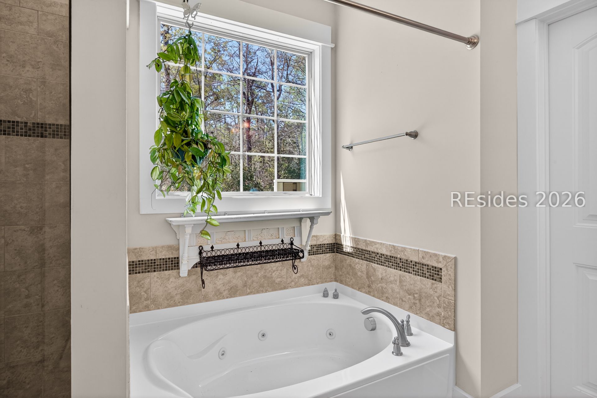 23 Dove Tree Lane Bluffton, SC 29910 - Photo 10 of 32 Master Bath