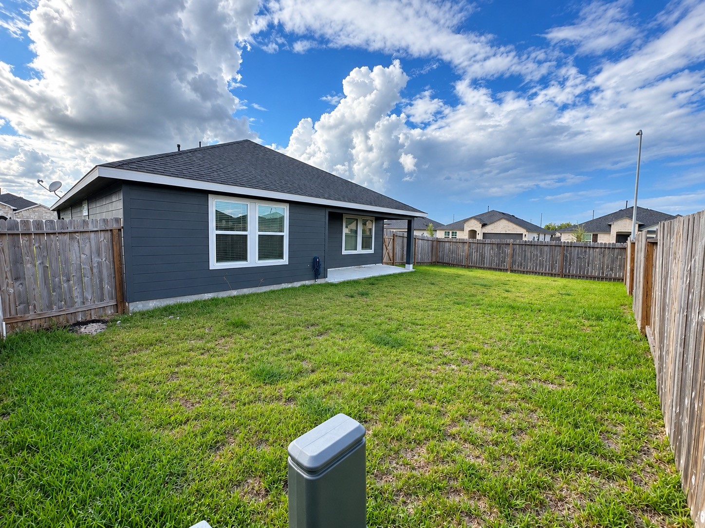 8707 Anacua Drive Rosharon, TX 77583 - Photo 20 of 22 Spacious Backyard!