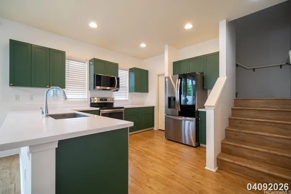 $5,000 | 91-1176 Hokua Street, Ewa Beach, HI 96706