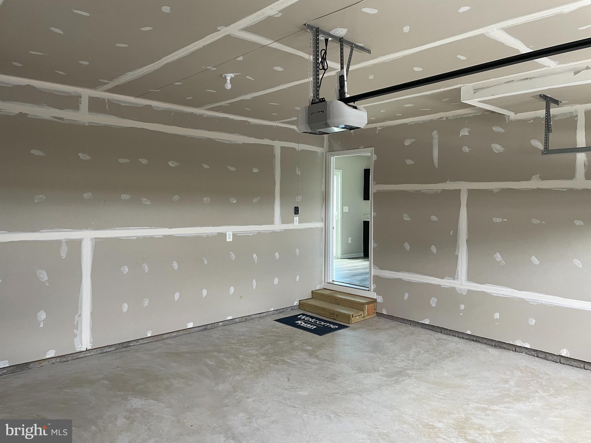 141 Cougill Road Middletown, VA 22645 - Photo 33 of 33 Garage