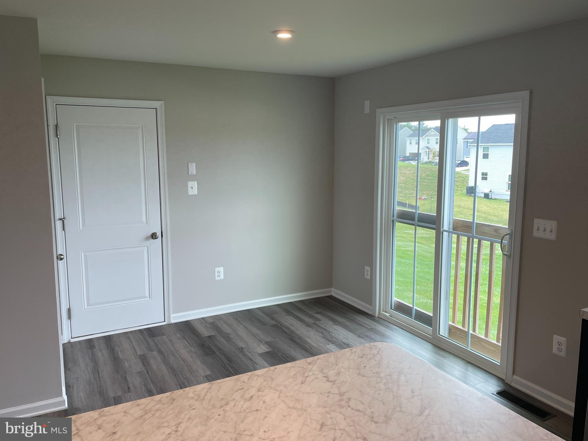 141 Cougill Road Middletown, VA 22645 - Photo 10 of 33 Dining Area