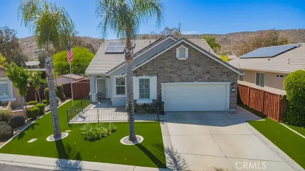 $459,000 | 565 Pooley Drive, Hemet, CA 92545