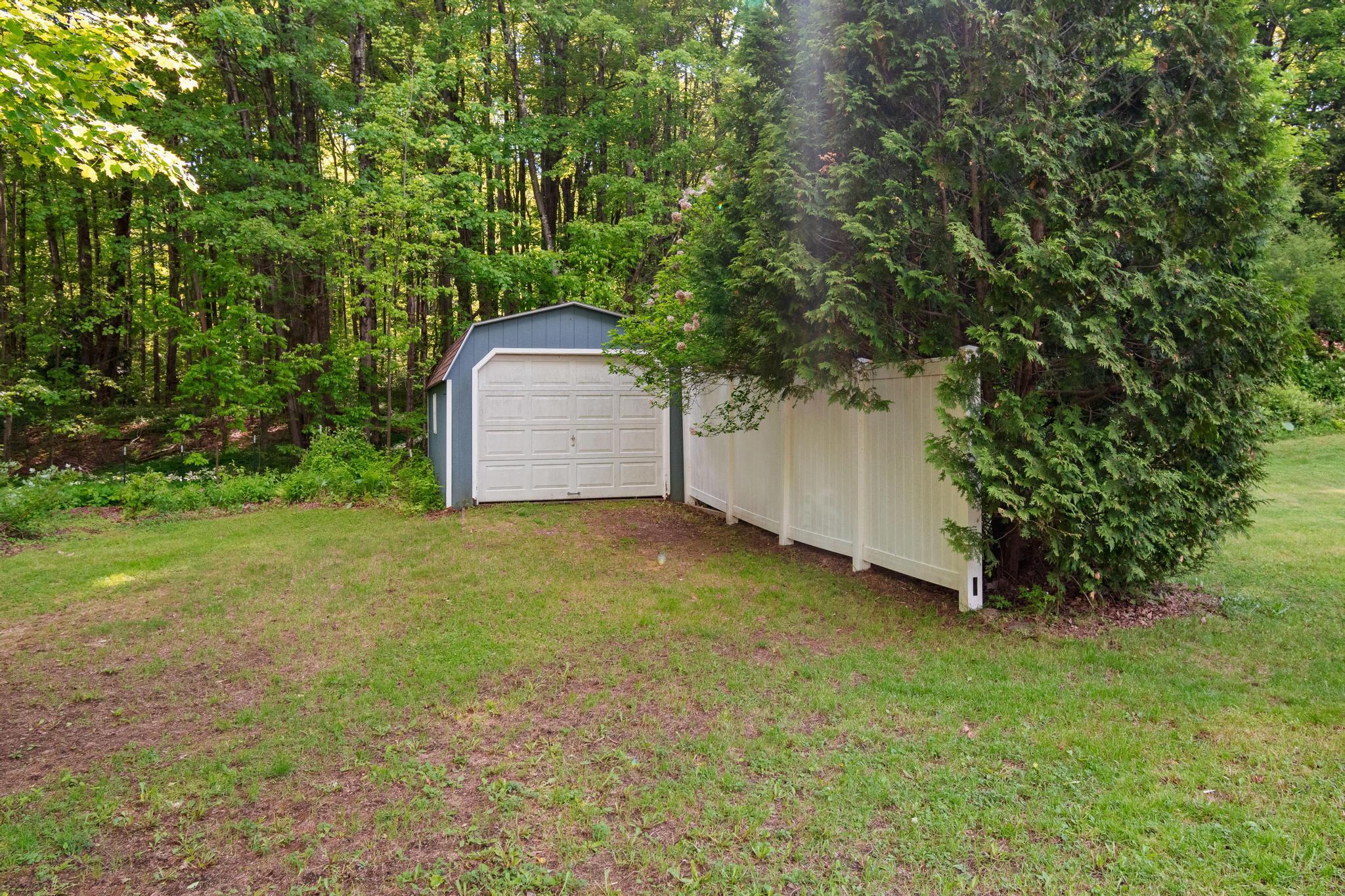 1083 N Road Hinesburg, VT 05461 - Photo 52 of 60