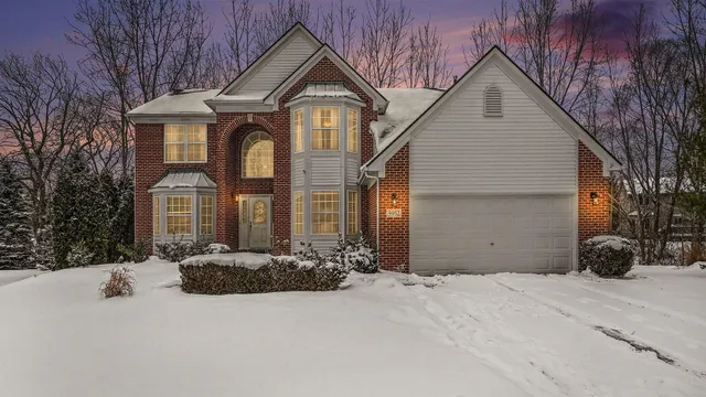 $595,000 | 5952 Redstone Court, Ann Arbor, MI 48103