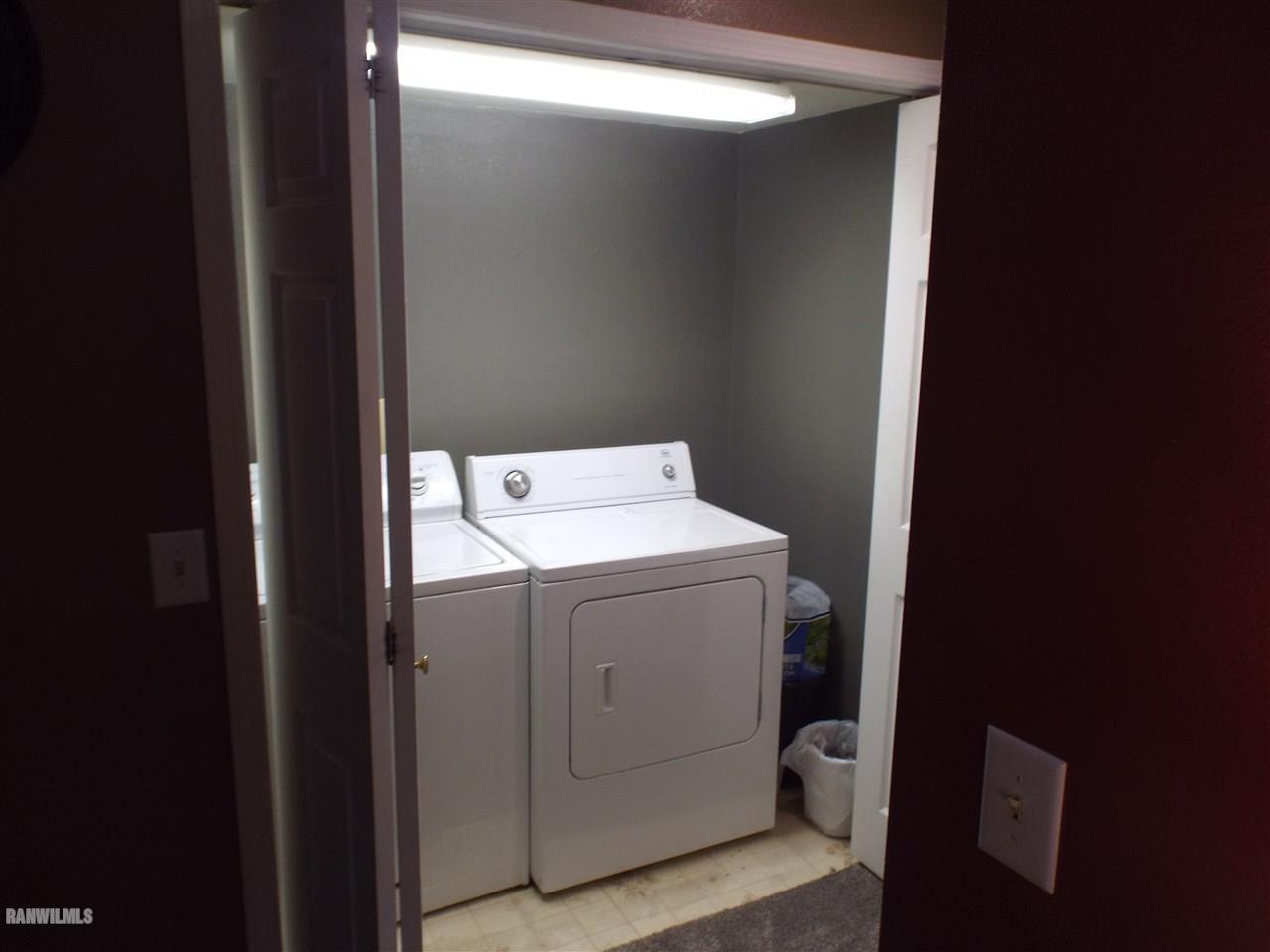 1658 West Menzemer Road Elizabeth, IL 61028 - Photo 16 of 36 Gallery Image 16