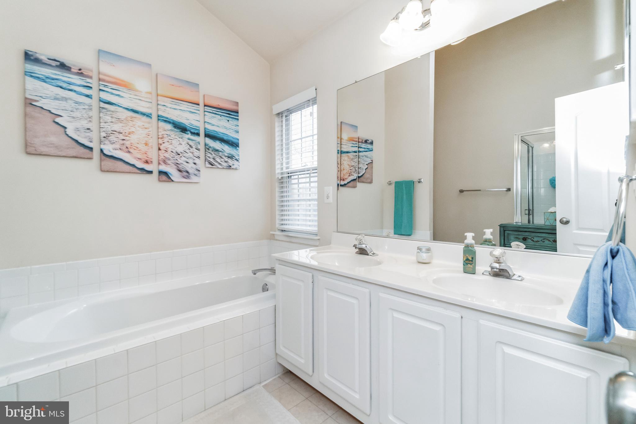 2080 Capstone Circle Herndon, VA 20170 - Photo 17 of 37