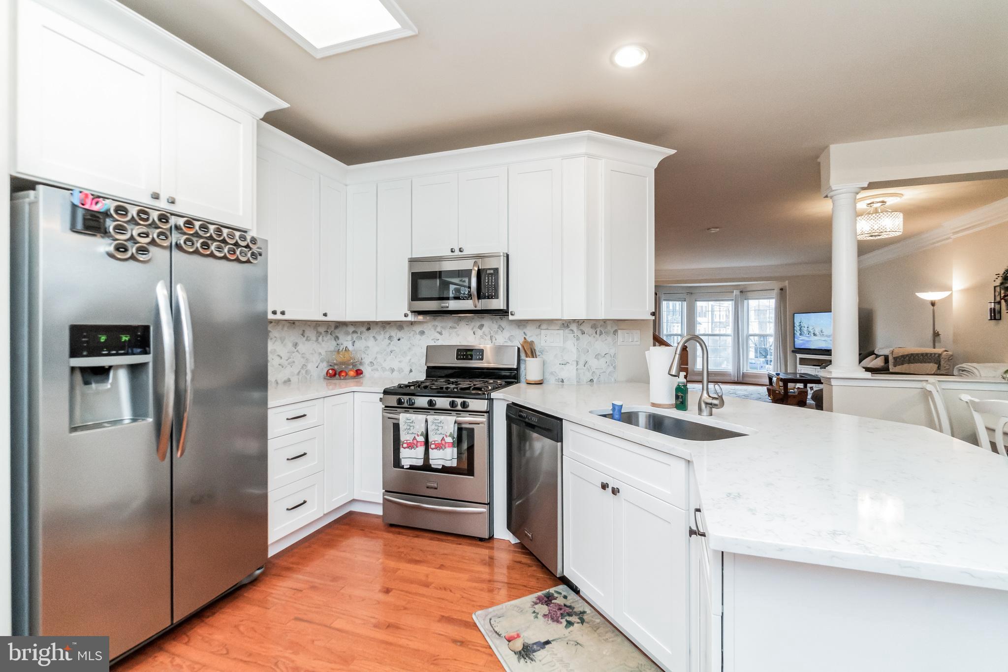 2080 Capstone Circle Herndon, VA 20170 - Photo 2 of 37