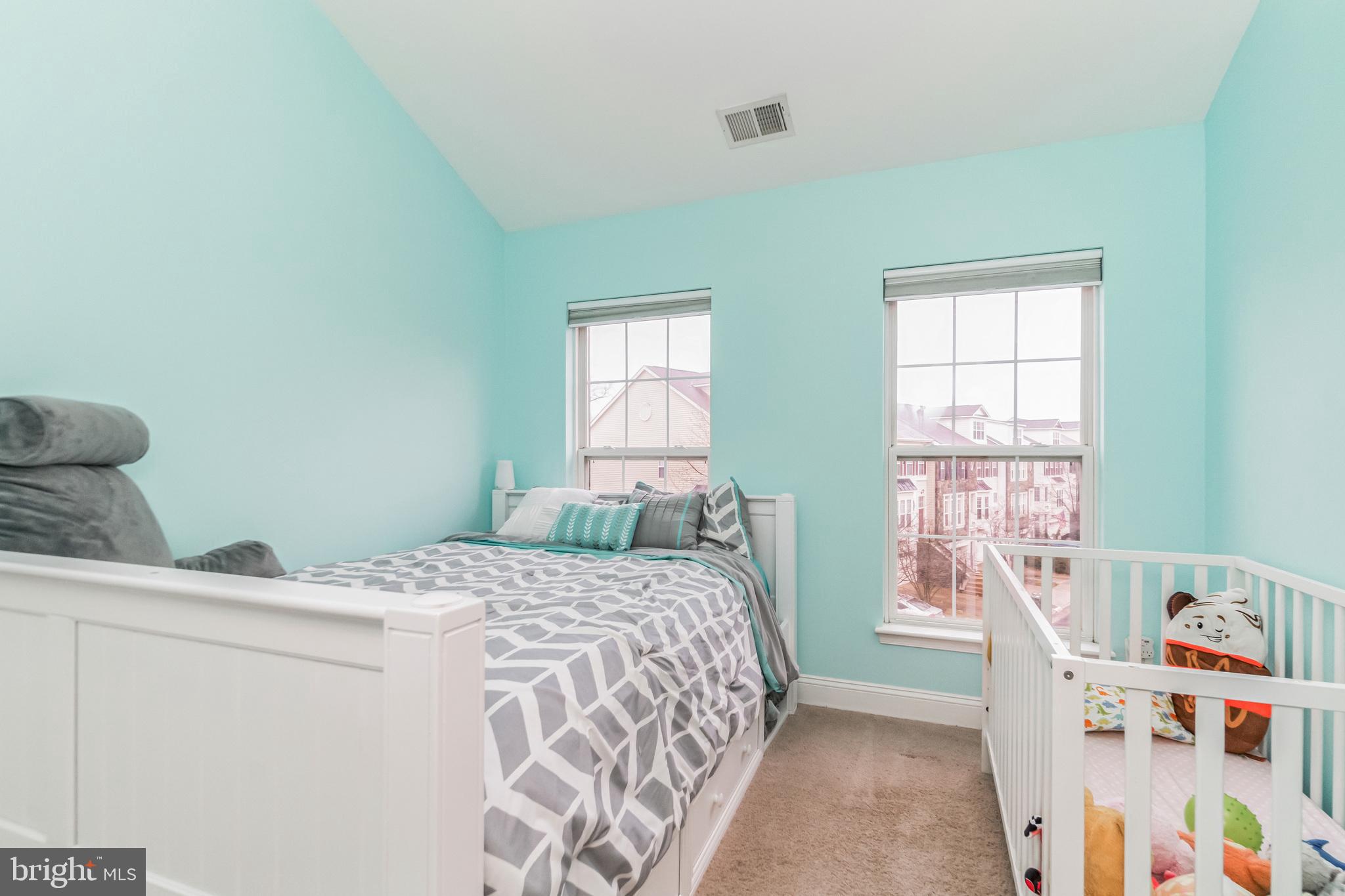 2080 Capstone Circle Herndon, VA 20170 - Photo 21 of 37