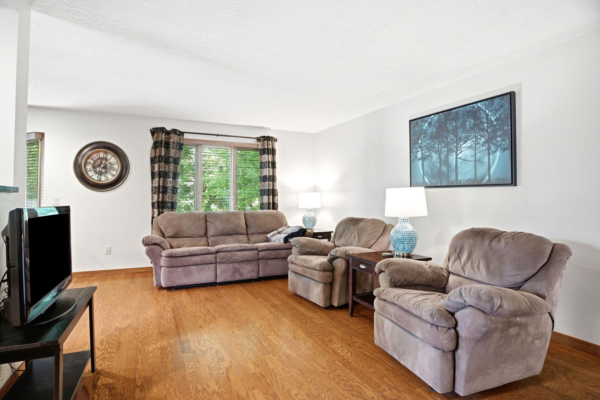 12013 Aztec Street Northwest Coon Rapids, MN 55433 - Photo 3 of 36