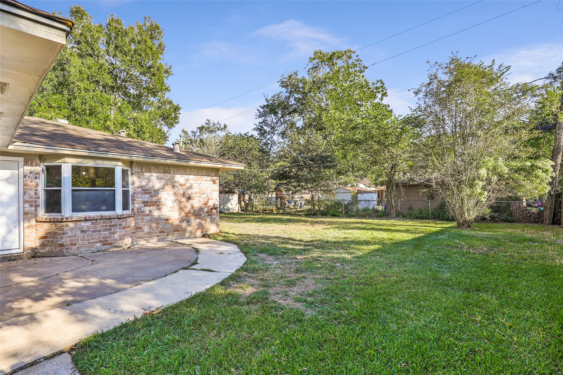 906 Broad Ripple Drive Huffman, TX 77336 - Photo 26 of 30 Let's check out the backyard.