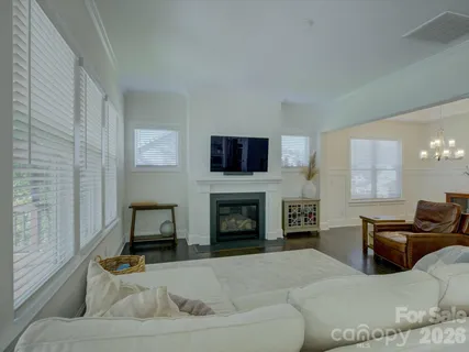 $690,000 | 4797 Killian Crossing Drive, Denver, NC 28037