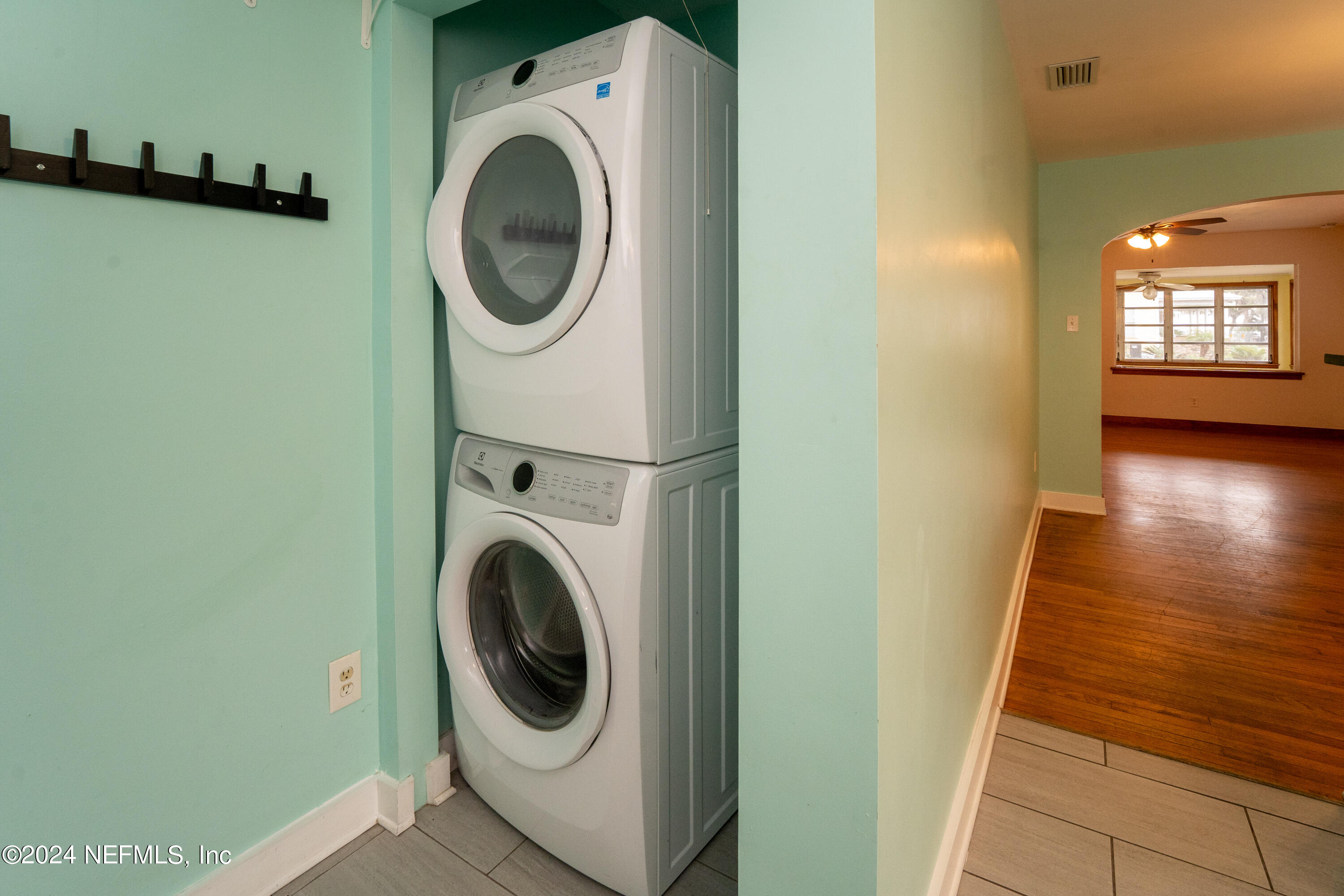 64 Fullerwood Drive St. Augustine, FL 32084 - Photo 16 of 41 2-19-24_64_Fullerwood_INT-24